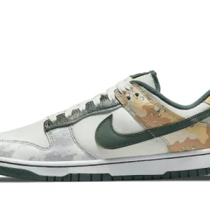 NIKE DUNK LOW SAIL MULTICAMO GS
