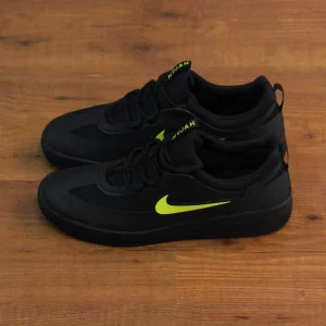 NIKE SB NYJAH FREE 2