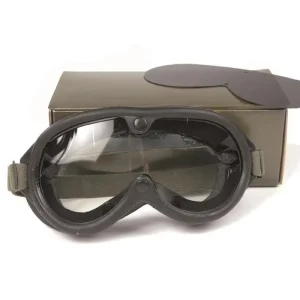 US STAUBSCHUTZBRILLE M44 M.BEHÄLTER