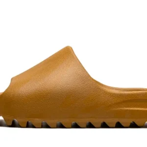 YEEZY SLIDE OCHRE